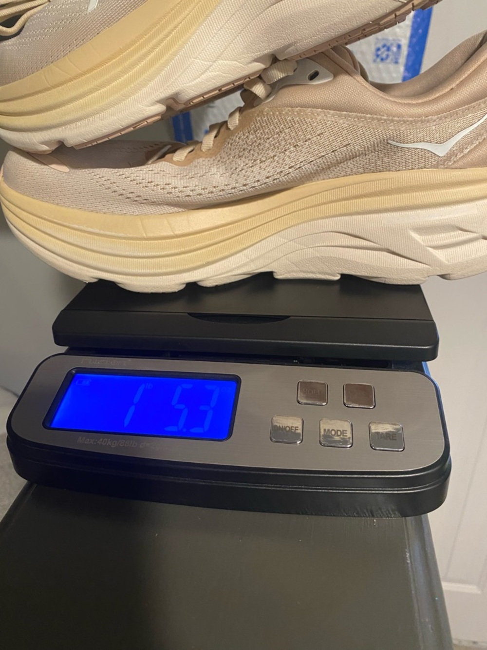 Hoka Bondi 8 Women's 9B Shifting Sand Eggnog Neutral Max Cushion - Picture 10 of 10